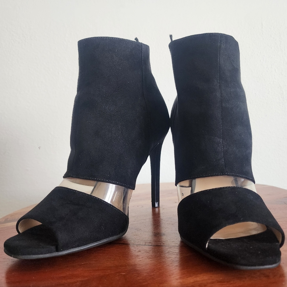 Guess Peep Toe Booties In Black Suede And Clear PVC Size 7.5 - Picture 6 of 11
